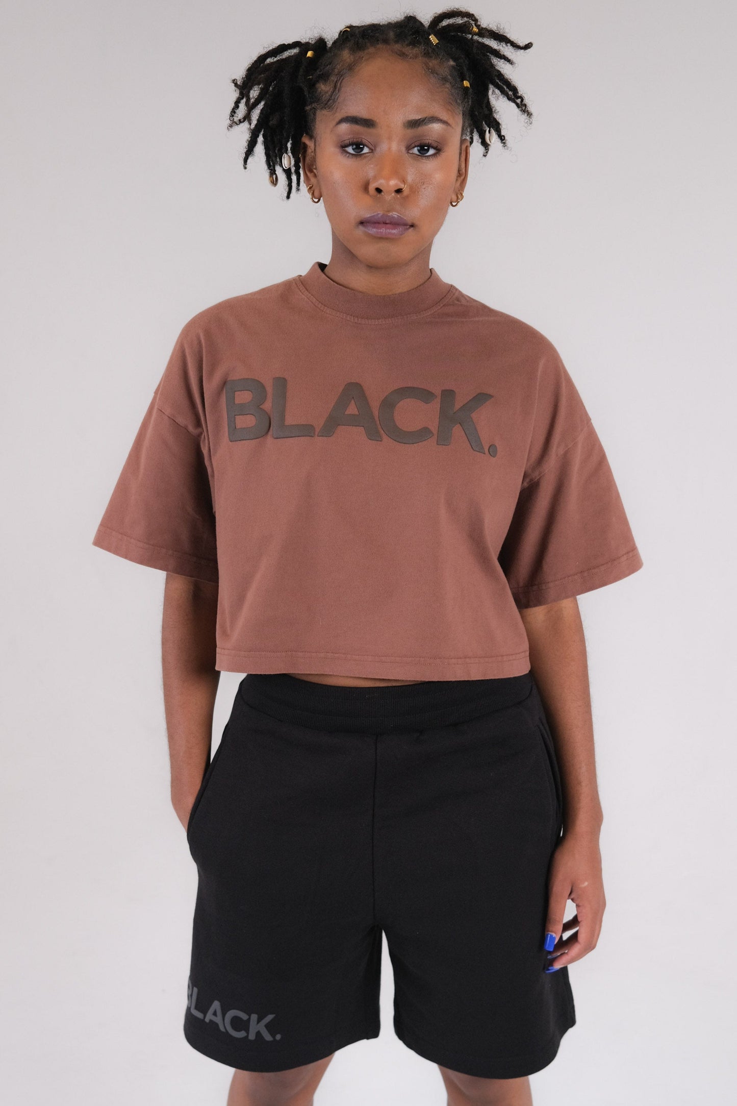 Black. Brown Crop Top - BLACK.LACLOTHING