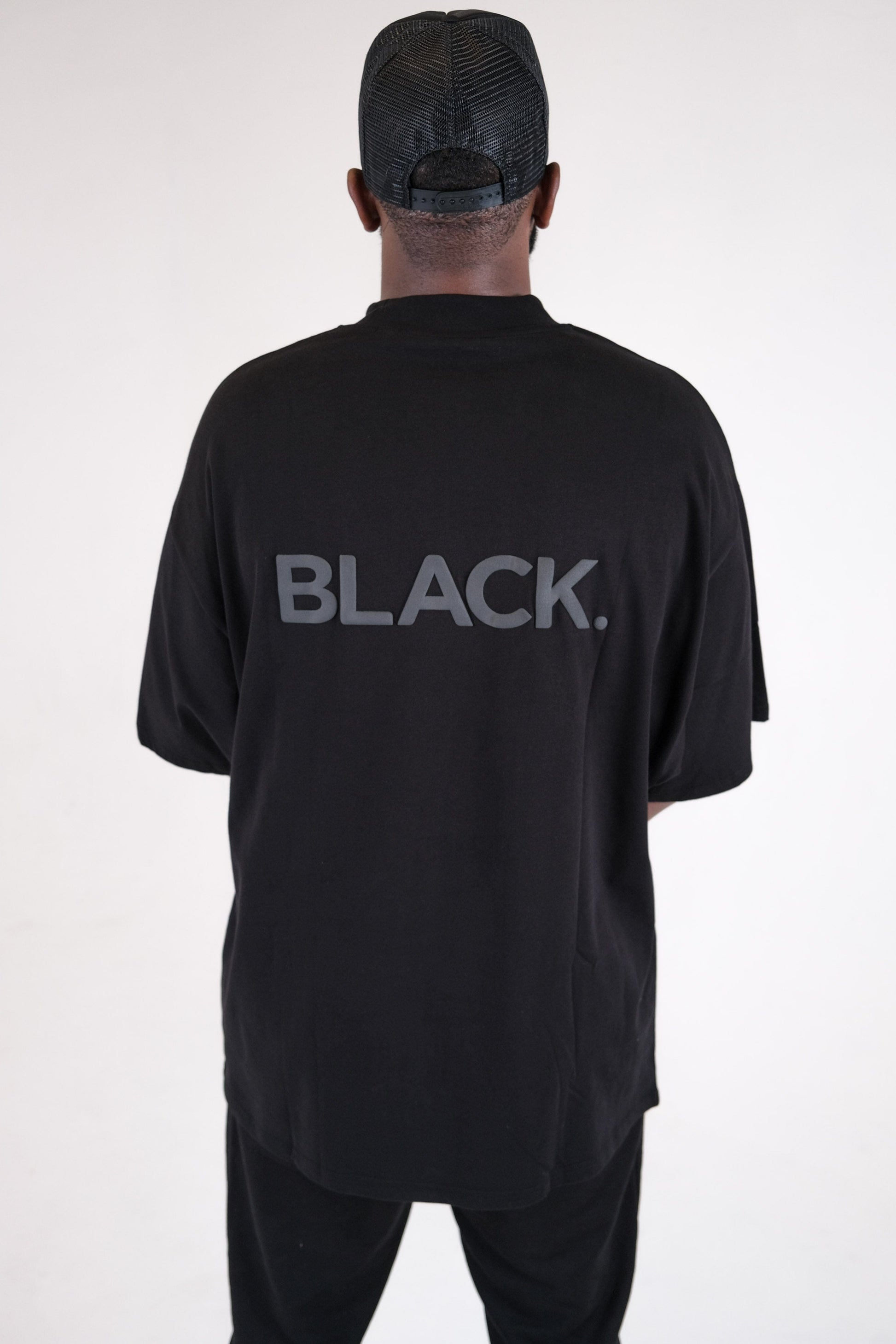 Copy of Black. T-Shirt - BLACK.LACLOTHING